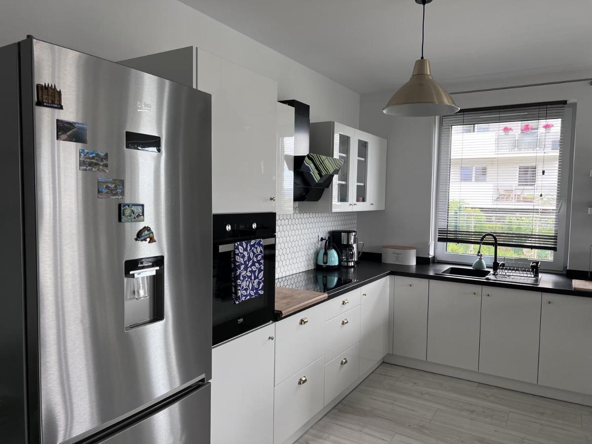 Apartament Z Tarasem Na Osiedlu Rakownica イェレニャ・グーラ エクステリア 写真