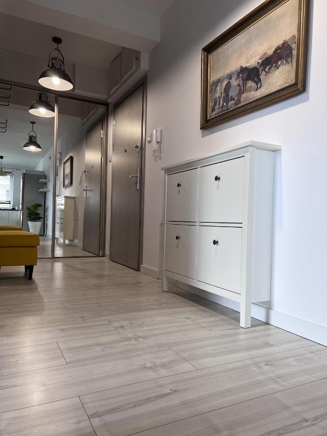 Apartament Z Tarasem Na Osiedlu Rakownica イェレニャ・グーラ エクステリア 写真