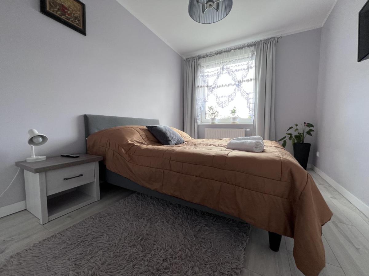 Apartament Z Tarasem Na Osiedlu Rakownica イェレニャ・グーラ エクステリア 写真